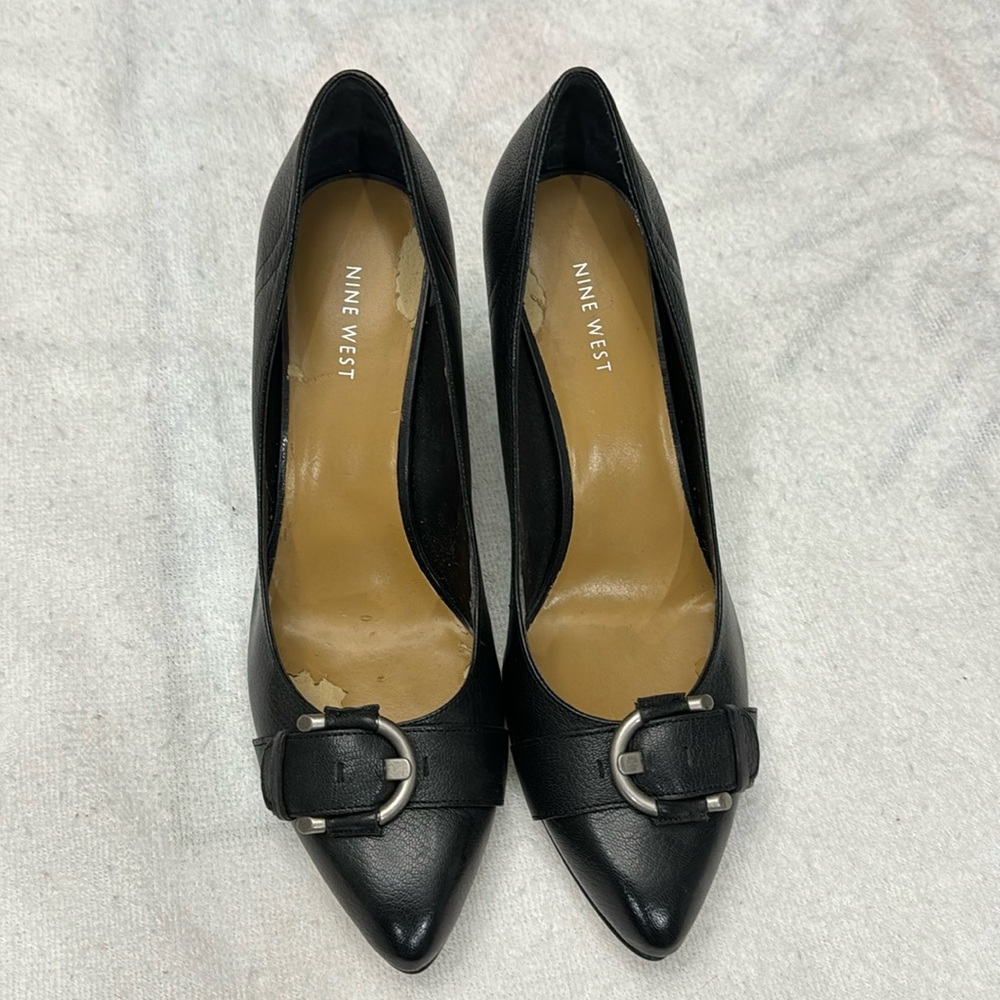 Nine West Pump with buckle